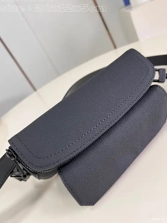 Pilot LOUIS Wallet-20*12*5.5CM Wearable VUITTON 0706